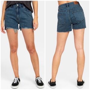 RVCA Womens Kicka Denim Shorts Vintage Indigo 26 RVCA Womens Kicka Denim Shorts Vintage Indigo 26